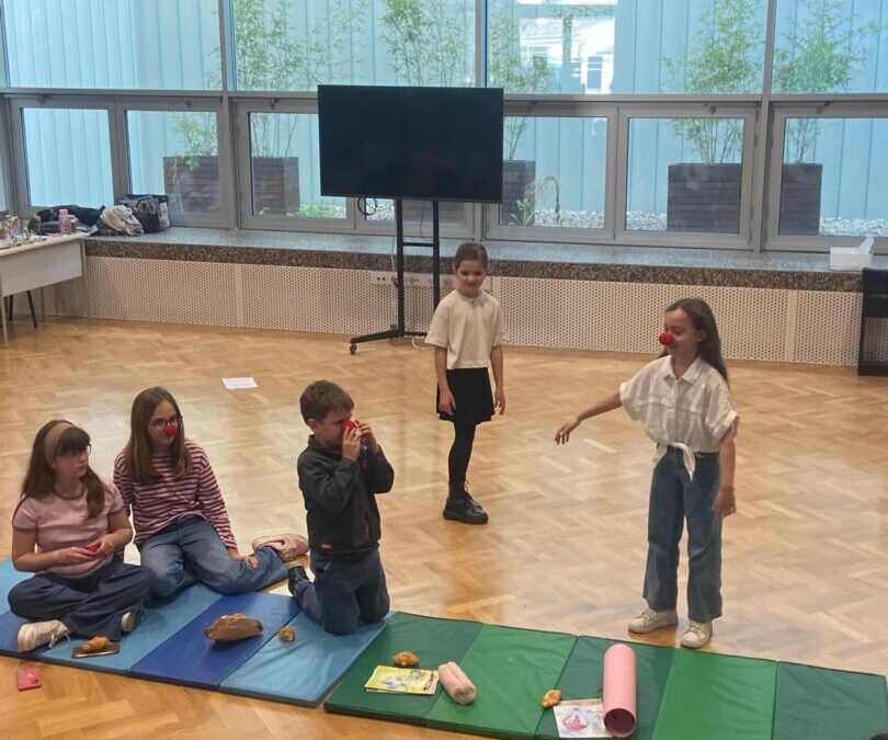 Četiri čarobne riječi: Veliki uspjeh naših učenica na međunarodnoj sceni