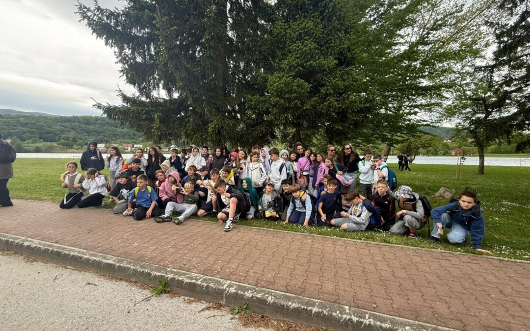 Četvrtaši na terenskoj nastavi u Ogulinu